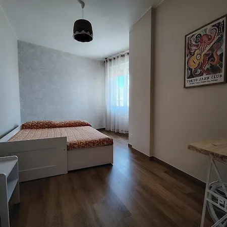 아파트 Casa Allegria, Sei Posti Letto, Ampio E Luminoso 발레크로시아