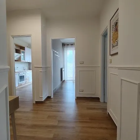 Apartamento Casa Allegria, Sei Posti Letto, Ampio E Luminoso Vallecrosia